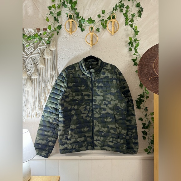 Mountain Hardwear Men Mt. Eyak 2 Jacket Insulated WR Dark Army Camo Size M - Picture 6 of 15